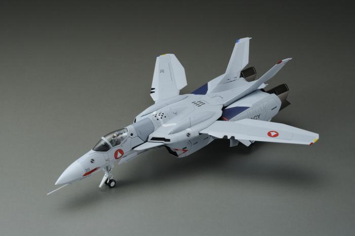 株式会社アルカディア / 1/60 完全変形VF-0A フェニックス 工藤シン搭乗機