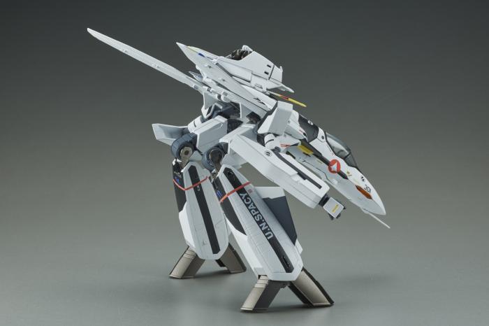 1/60 完全変形 VF-0S フェニックス